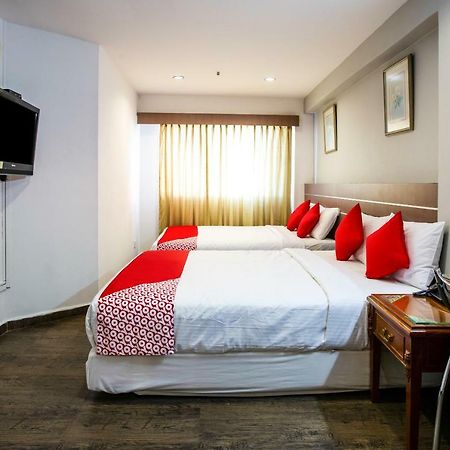 Oyo 106 Beach Hotel Сингапур Экстерьер фото